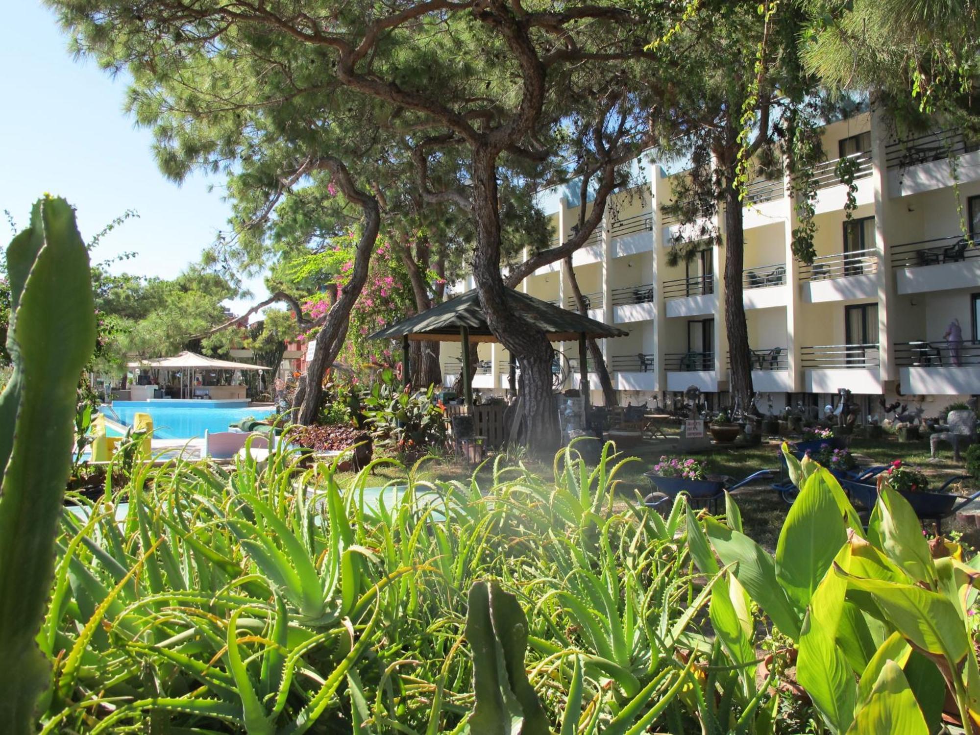 Club Hotel Rama Beldibi  Exterior photo